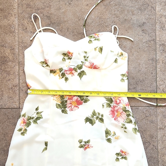 NWOT..N.L.W MAXI DRESS - Picture 7 of 12